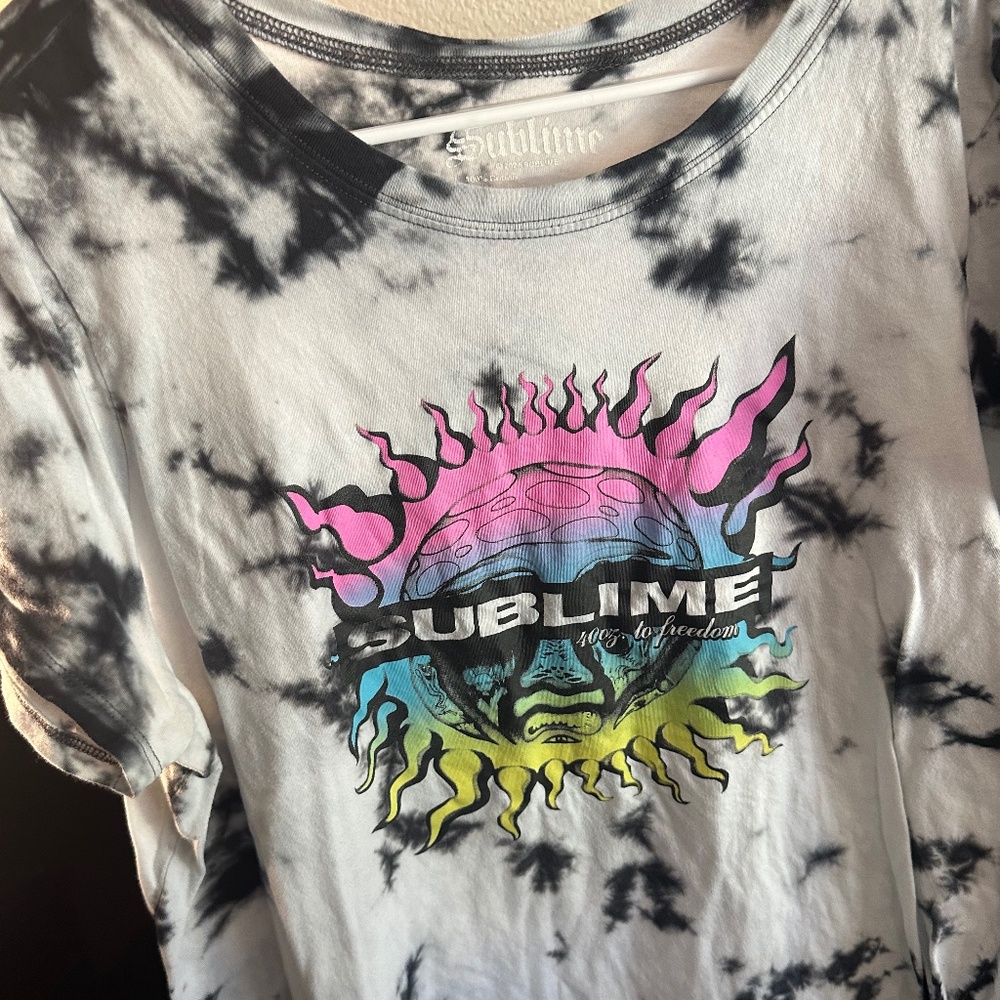 Torrid sublime tshirt size 2